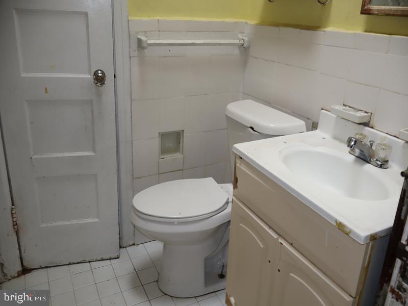 319 Avon Rd Property Photo 21