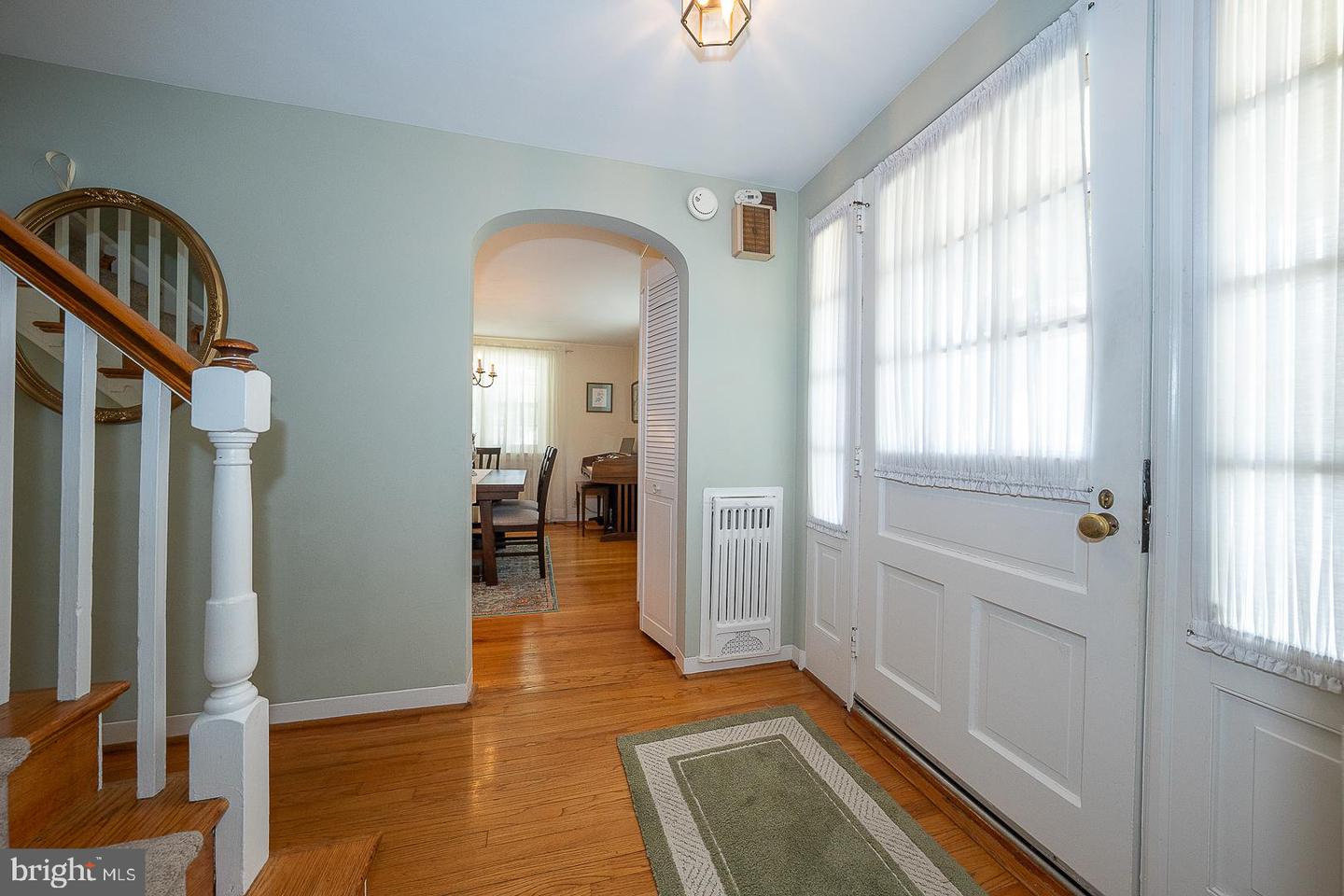 2115 Winton Ave Property Photo 3
