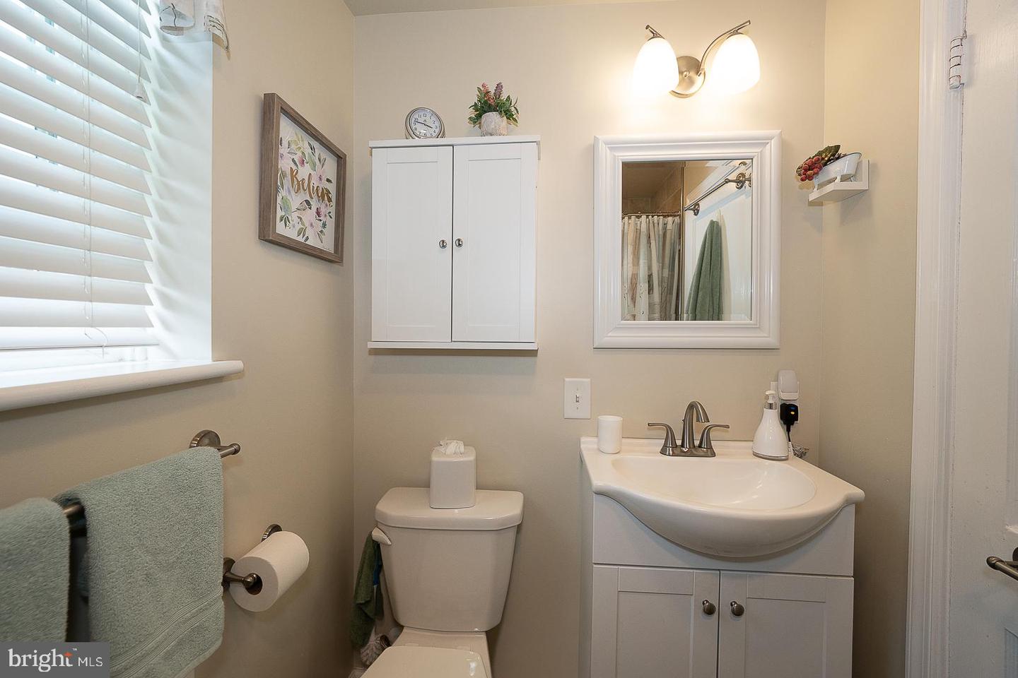 2115 Winton Ave Property Photo 22