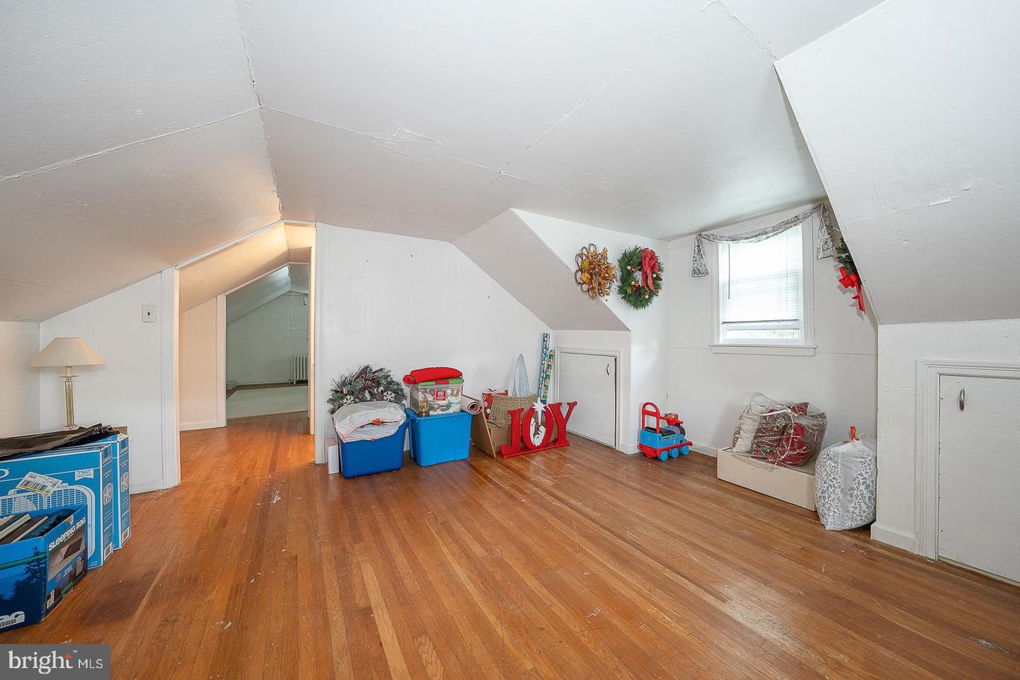 2115 Winton Ave Property Photo 34