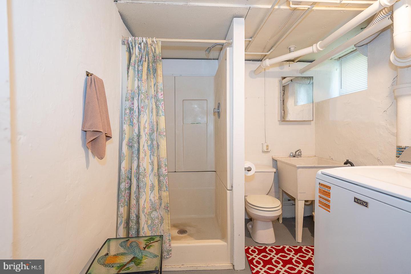2115 Winton Ave Property Photo 43