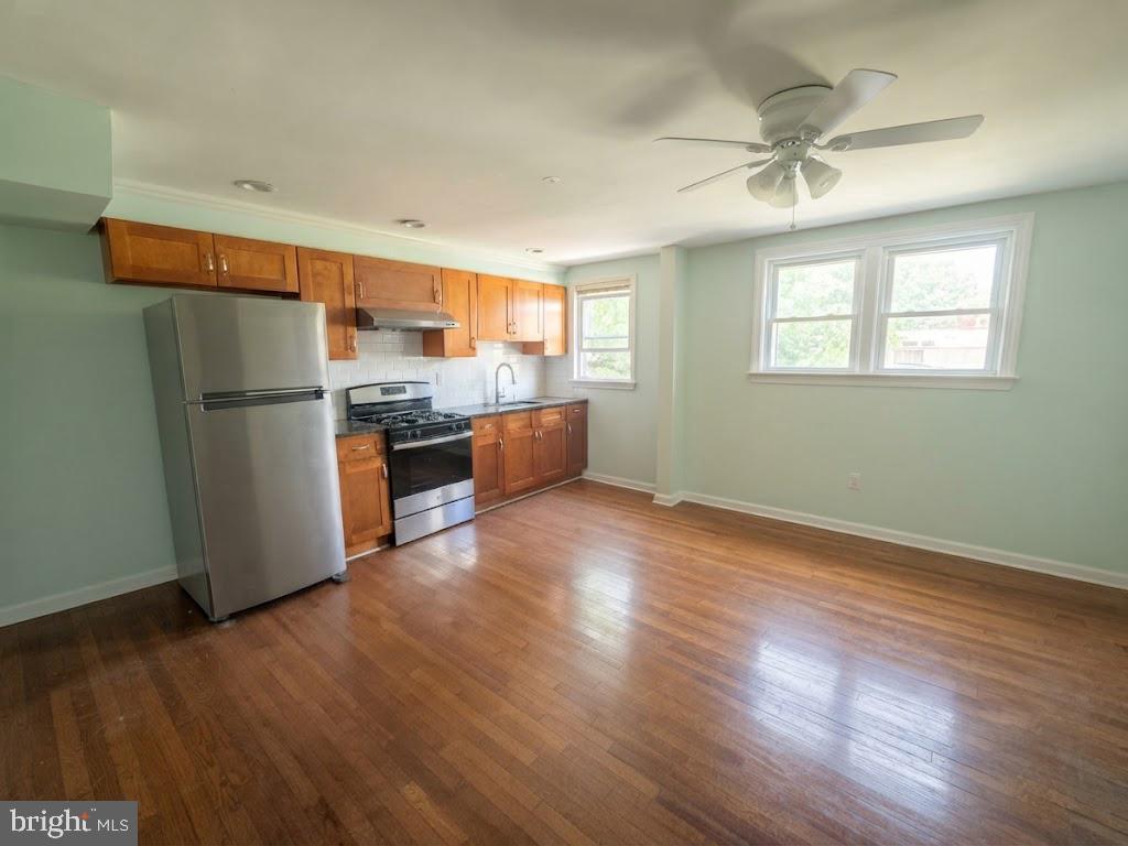 7173 Ruskin Ln Property Photo 9