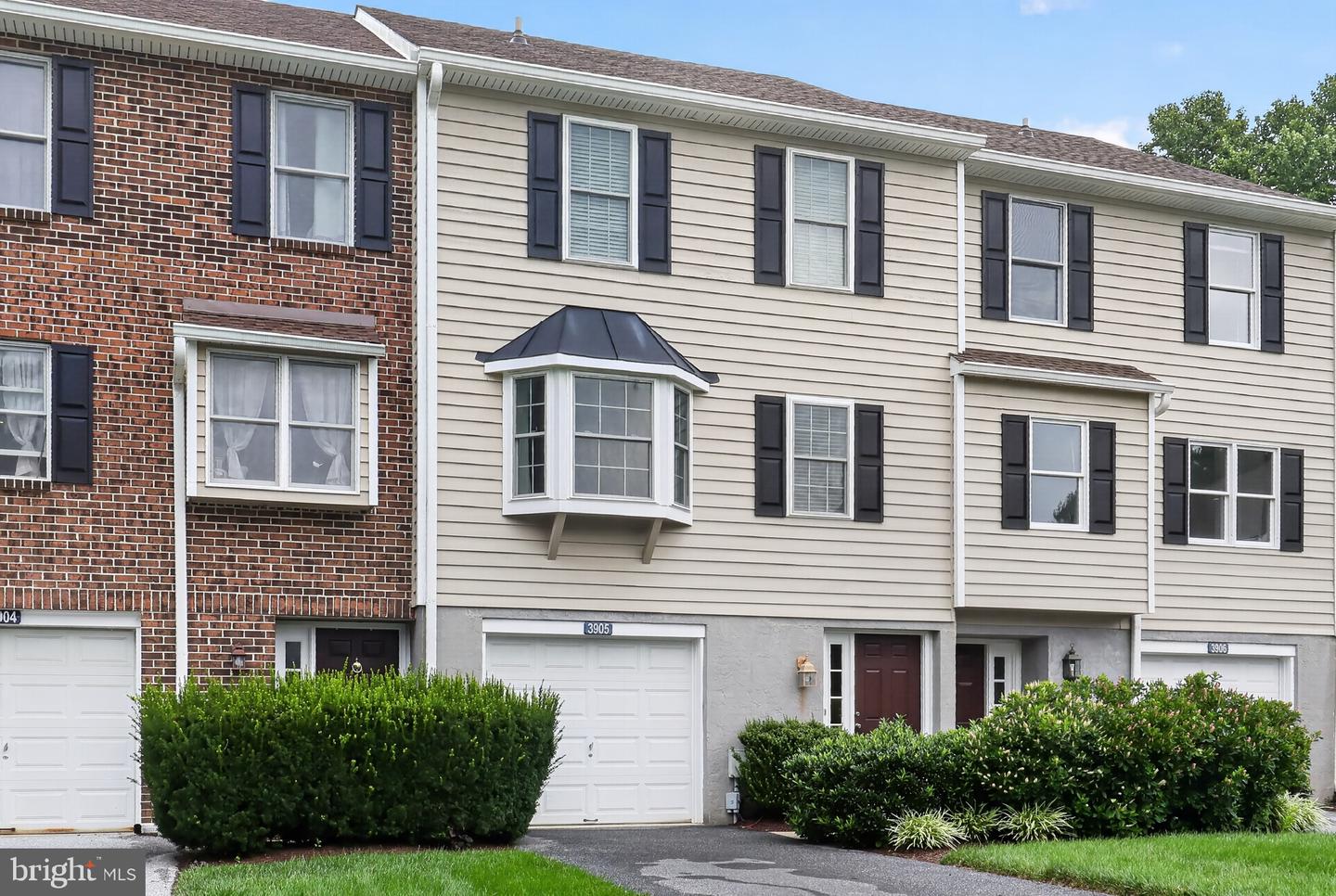 3905 Fox Pointe Ct #3905 Property Photo 1