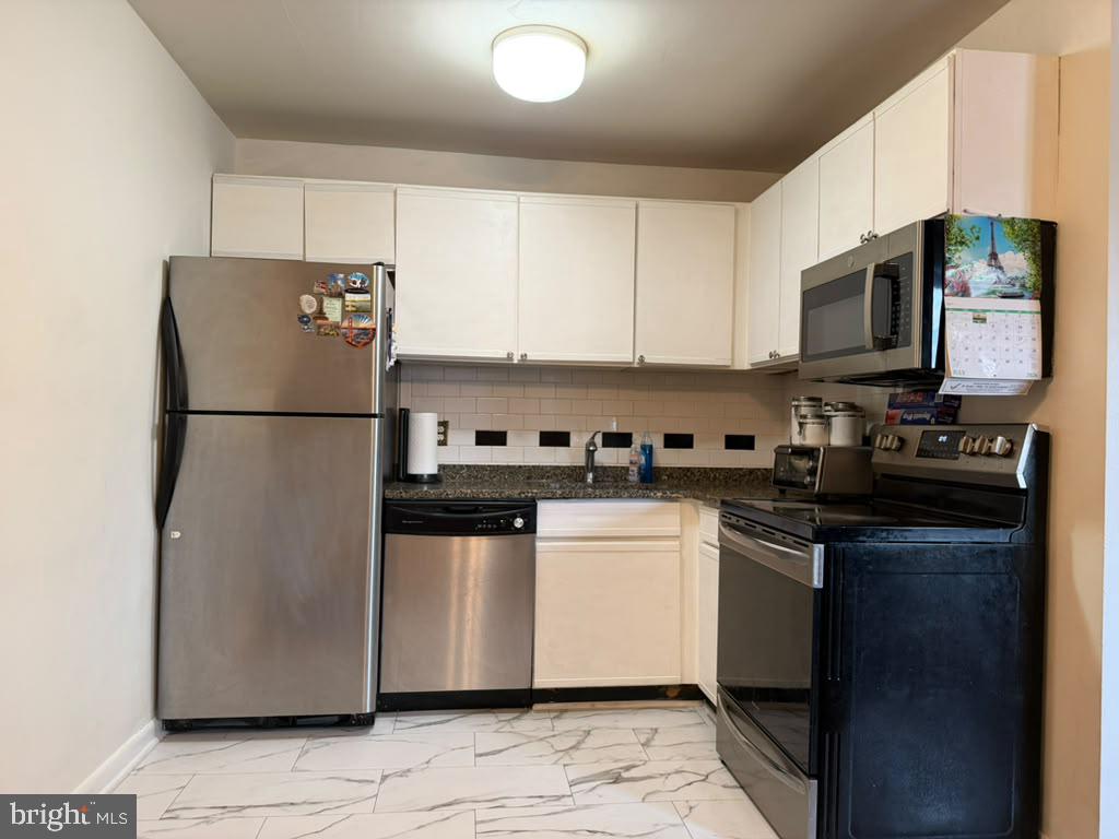 1016 W Baltimore Pike #b-5 Property Photo 9