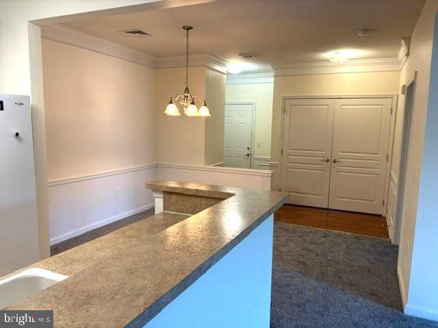 734 Creekside Dr Property Photo 7