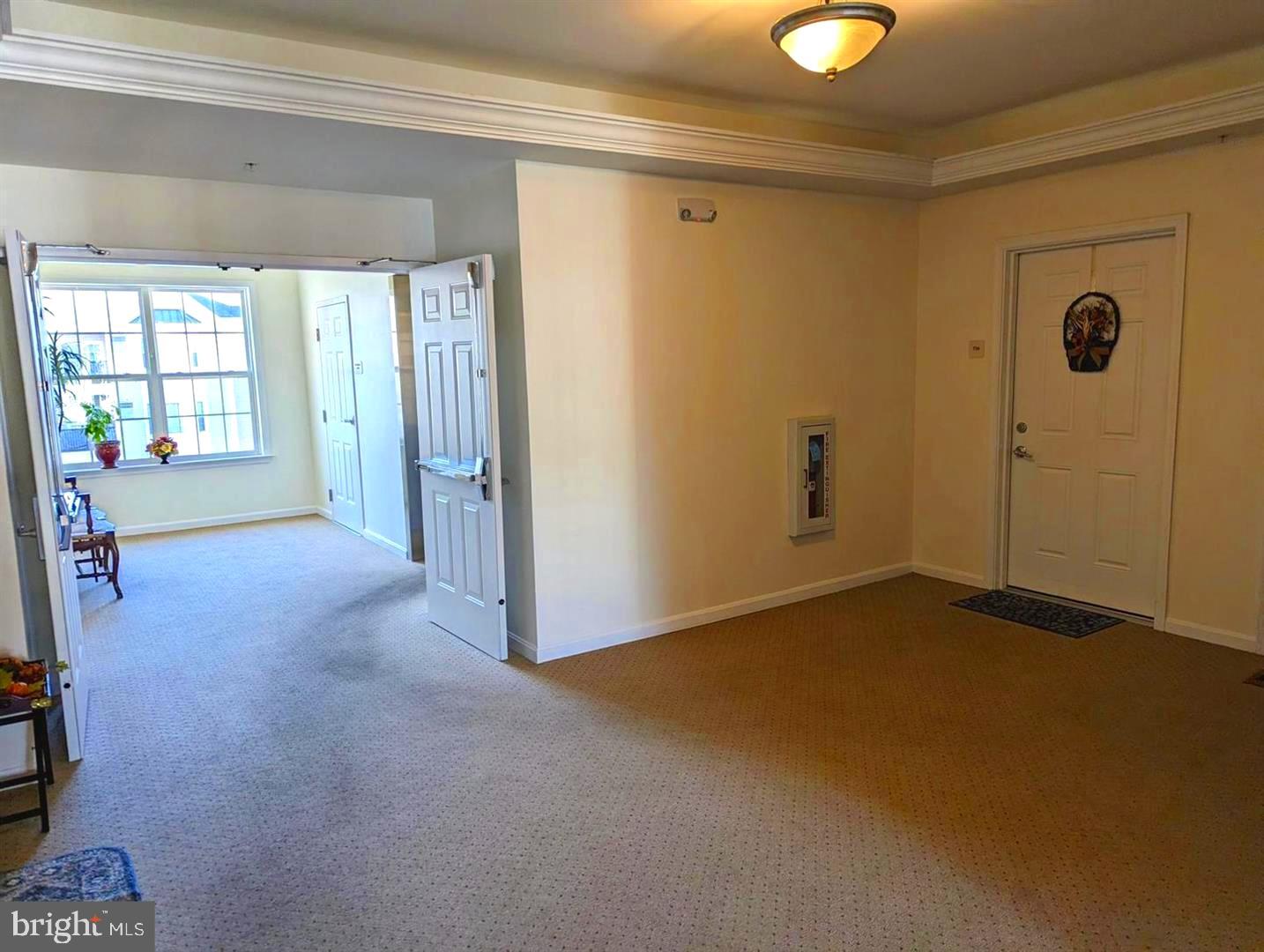 734 Creekside Dr Property Photo 29
