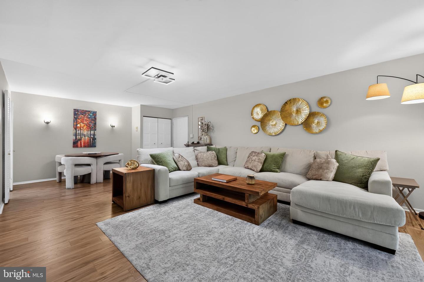 510 N Lemon St #d2 Property Photo 8