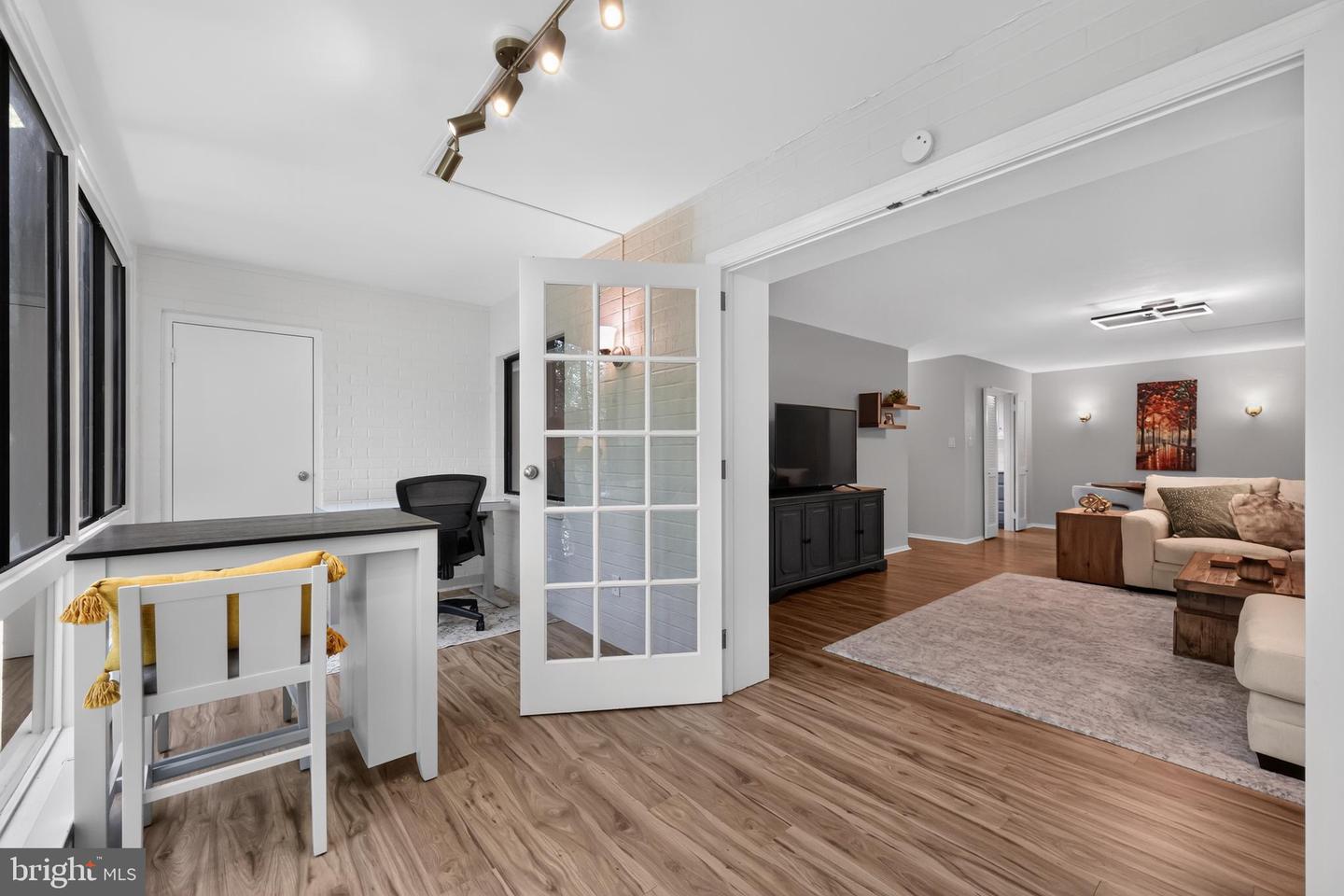 510 N Lemon St #d2 Property Photo 22