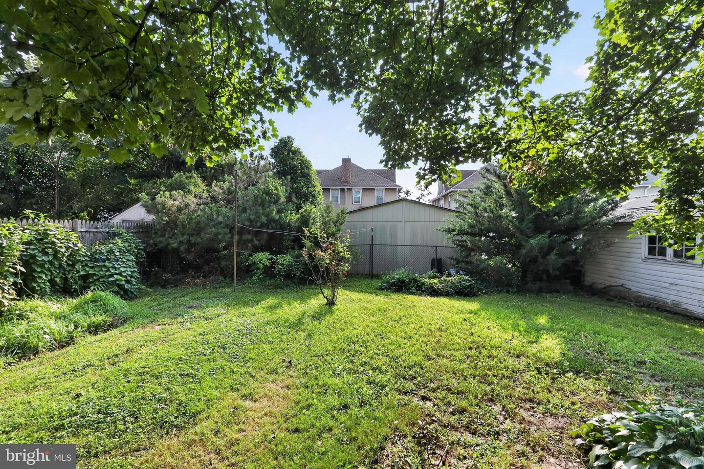 PADE2120290 Property Photo 30