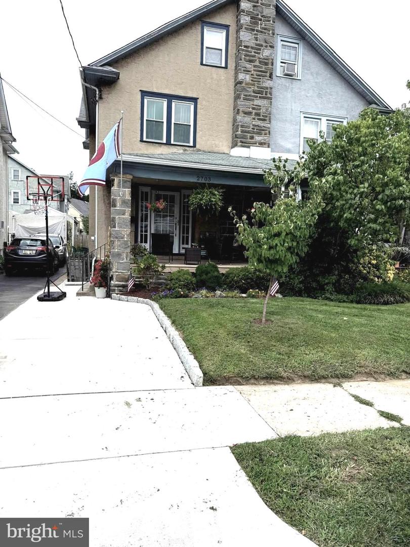 2703 Belmont Ave Property Photo 1