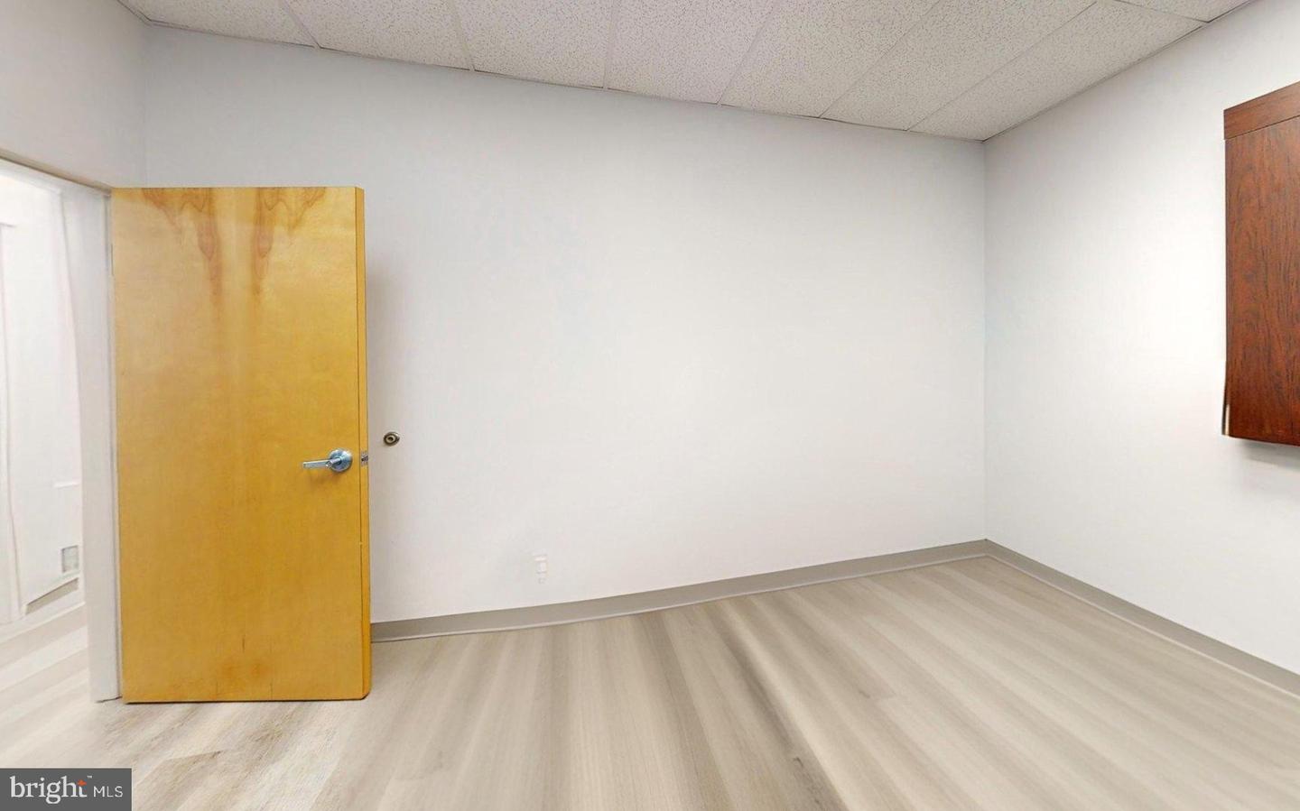 107 Chesley Dr #4 Property Photo 3