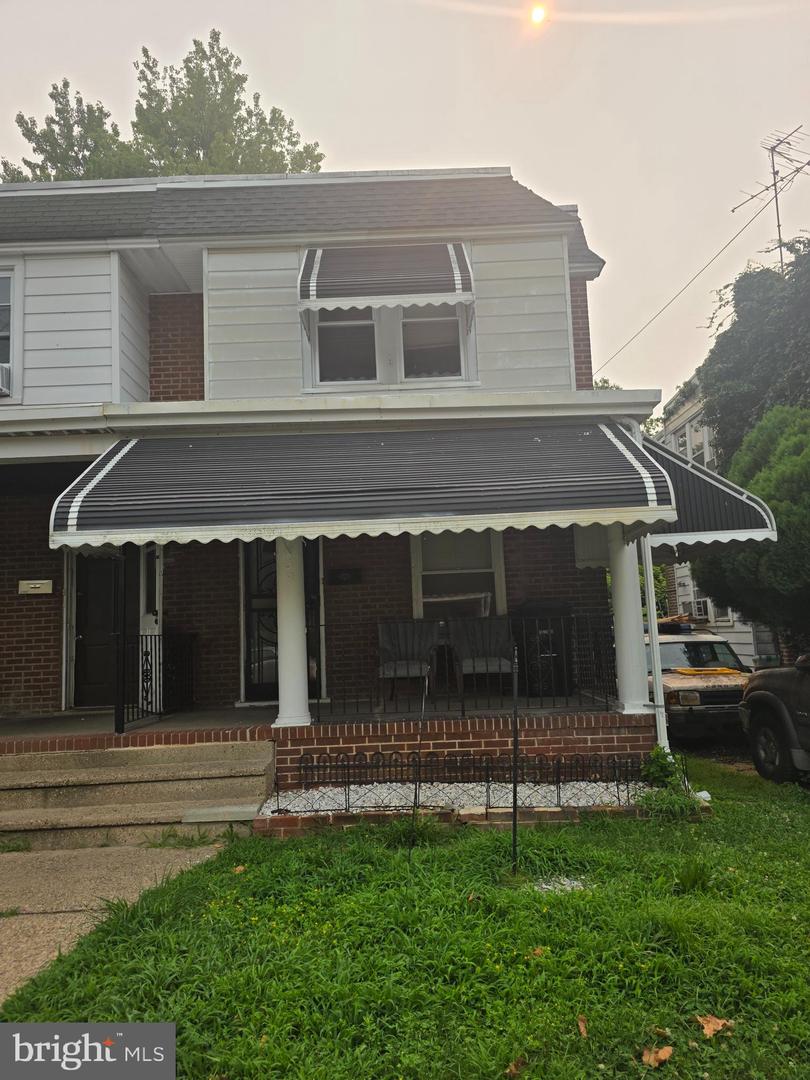 2439 Madison St Property Photo 26