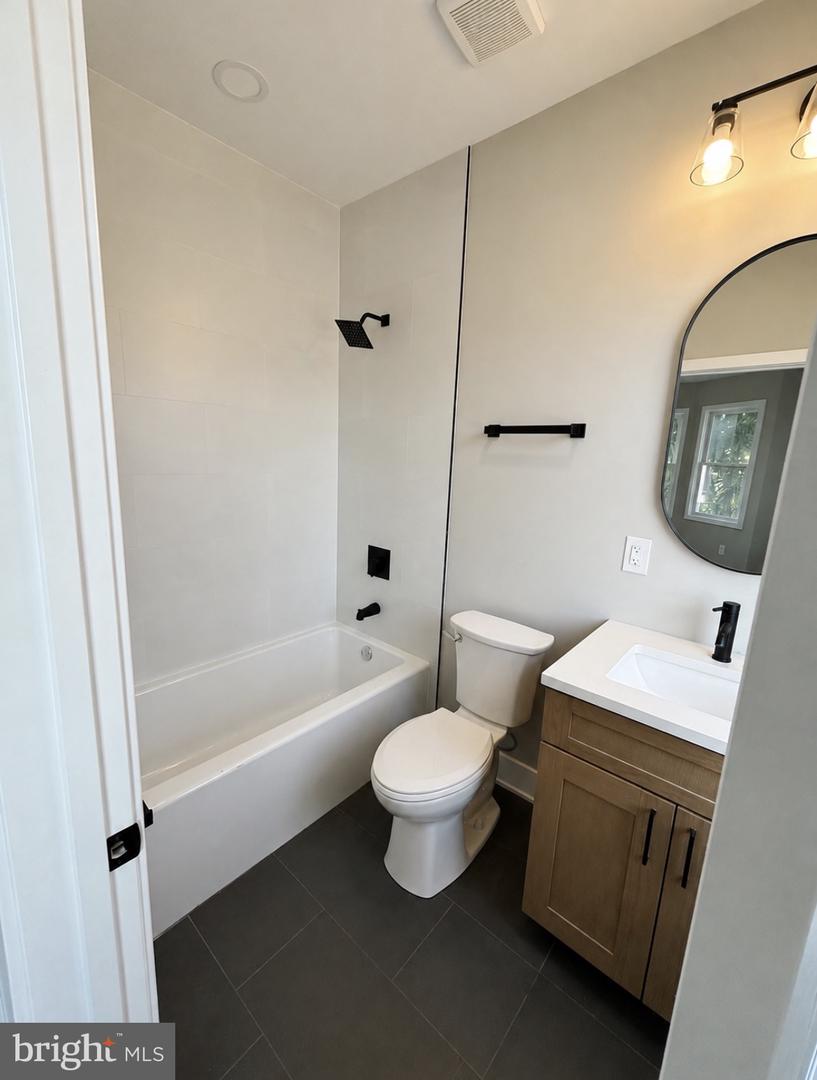 122 Burmont Rd #3 Property Photo 3