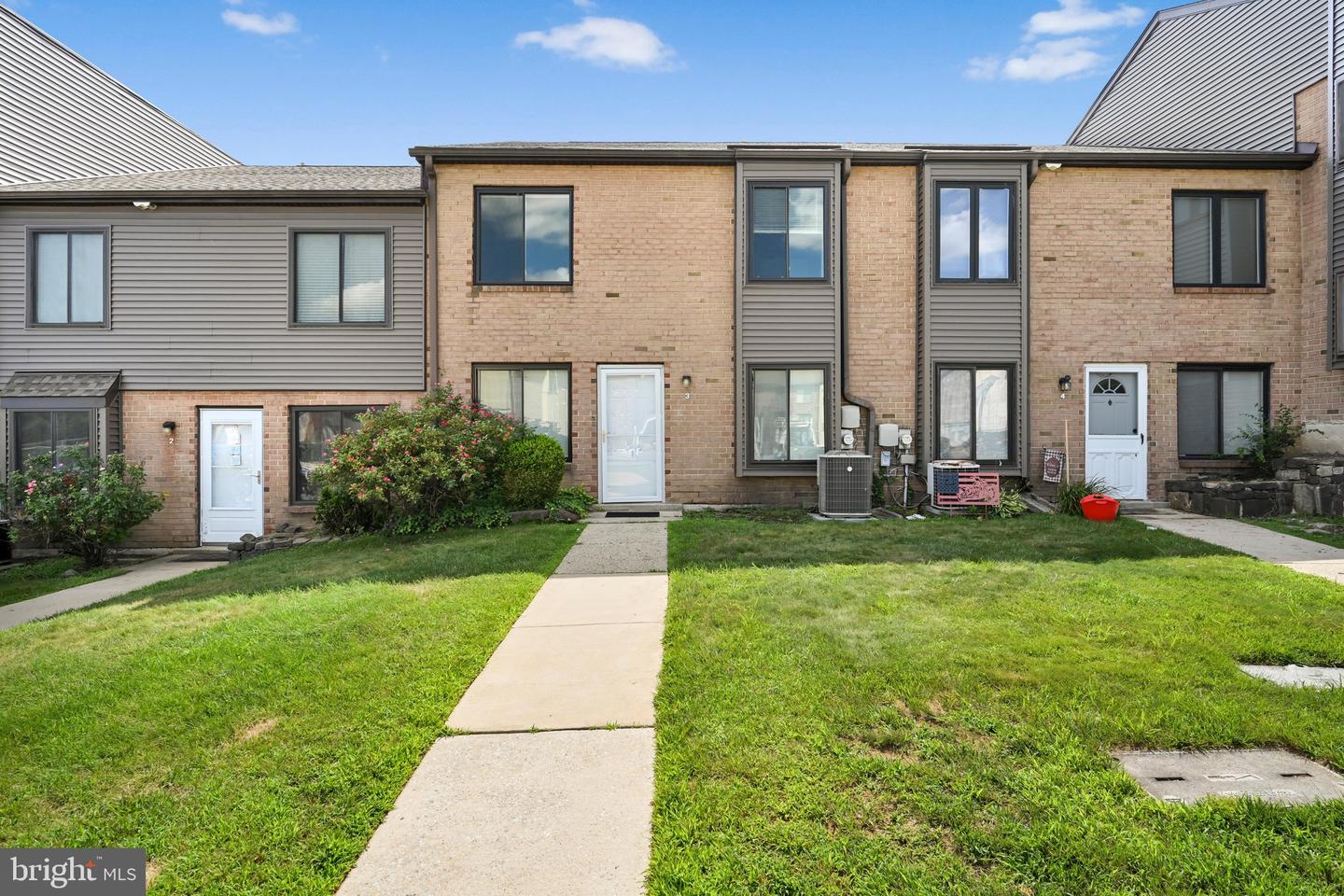 5200 Hilltop Dr #e-3 Property Photo 2