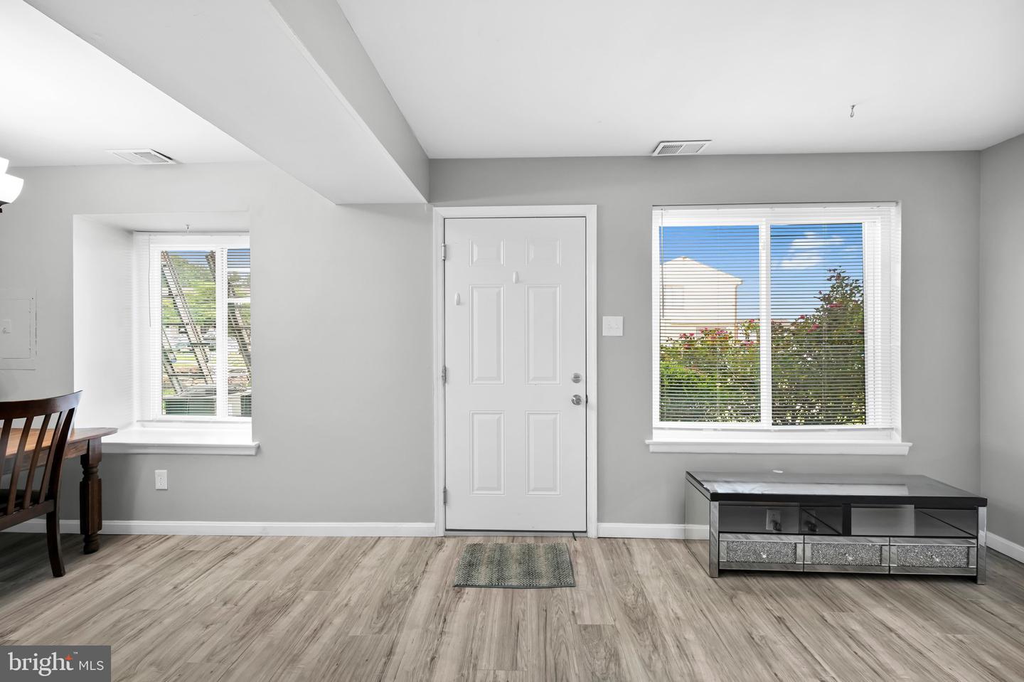 5200 Hilltop Dr #e-3 Property Photo 5