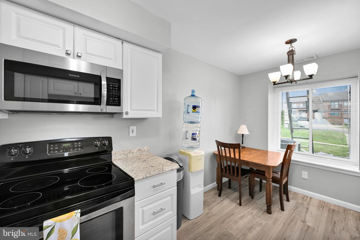 5200 Hilltop Dr #e-3 Property Photo 15