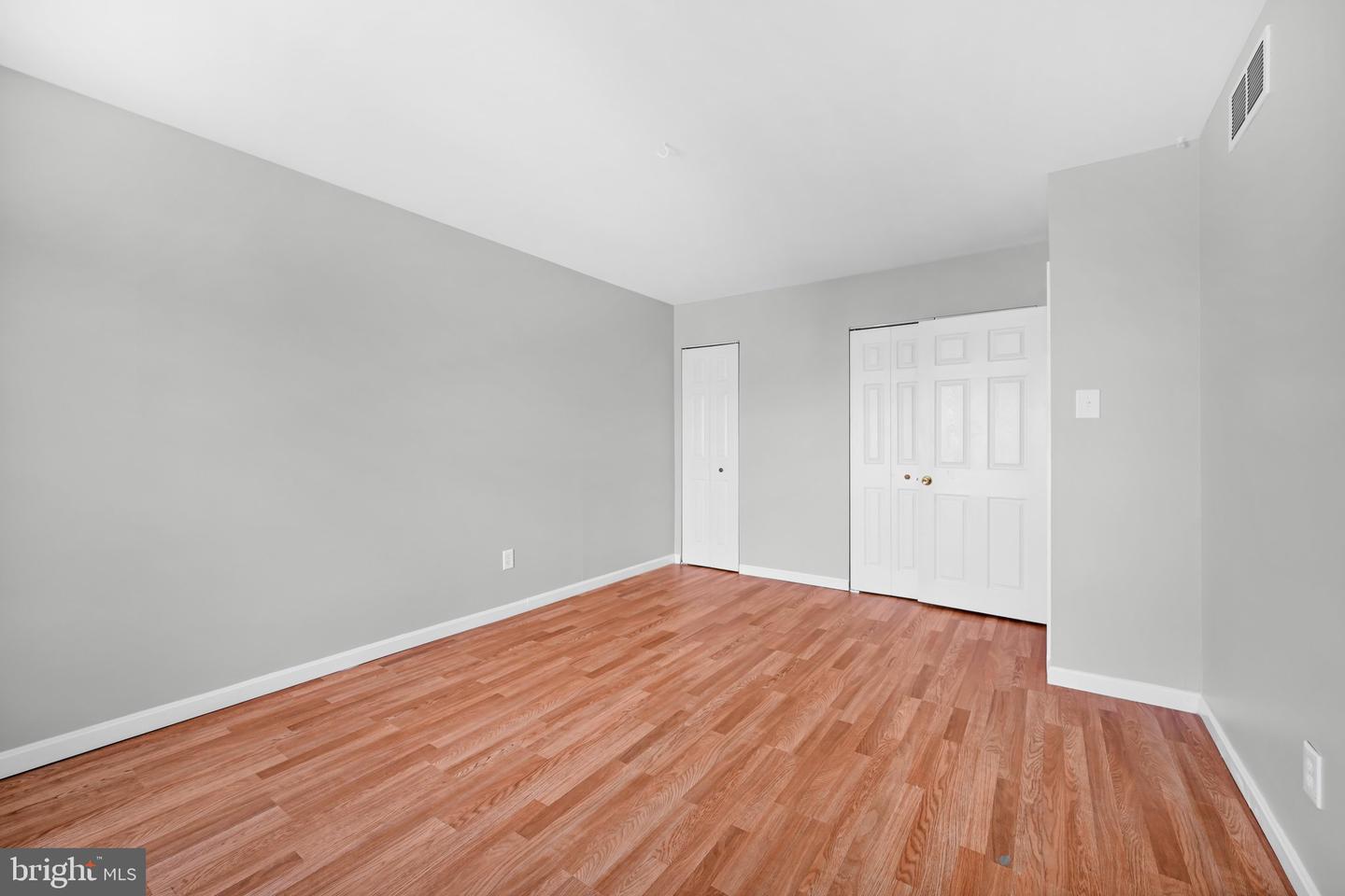 5200 Hilltop Dr #e-3 Property Photo 24