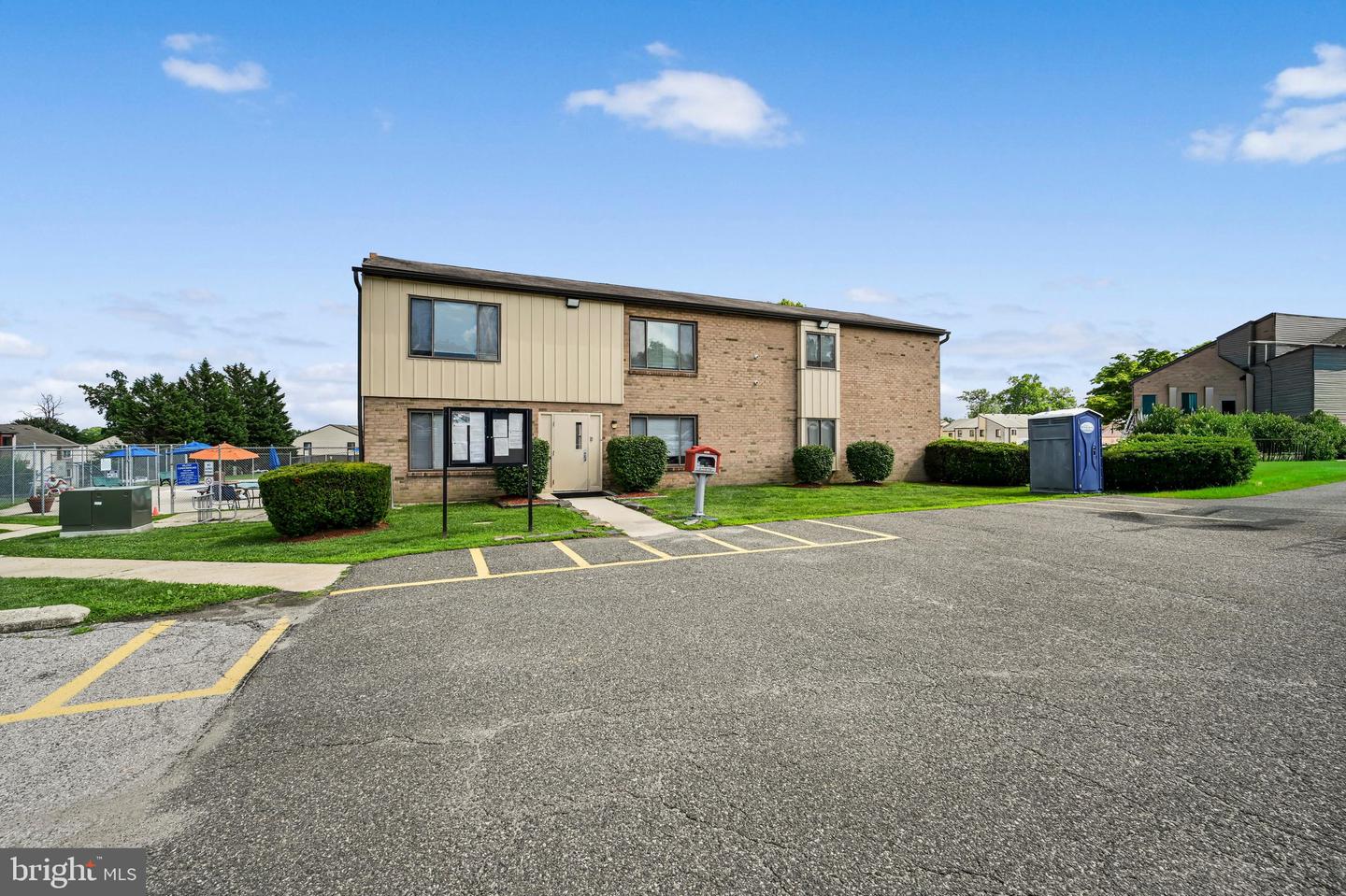 5200 Hilltop Dr #e-3 Property Photo 27