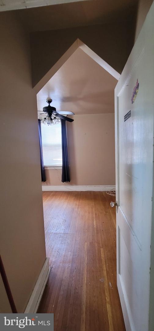 907 Macdade Blvd Property Photo 4
