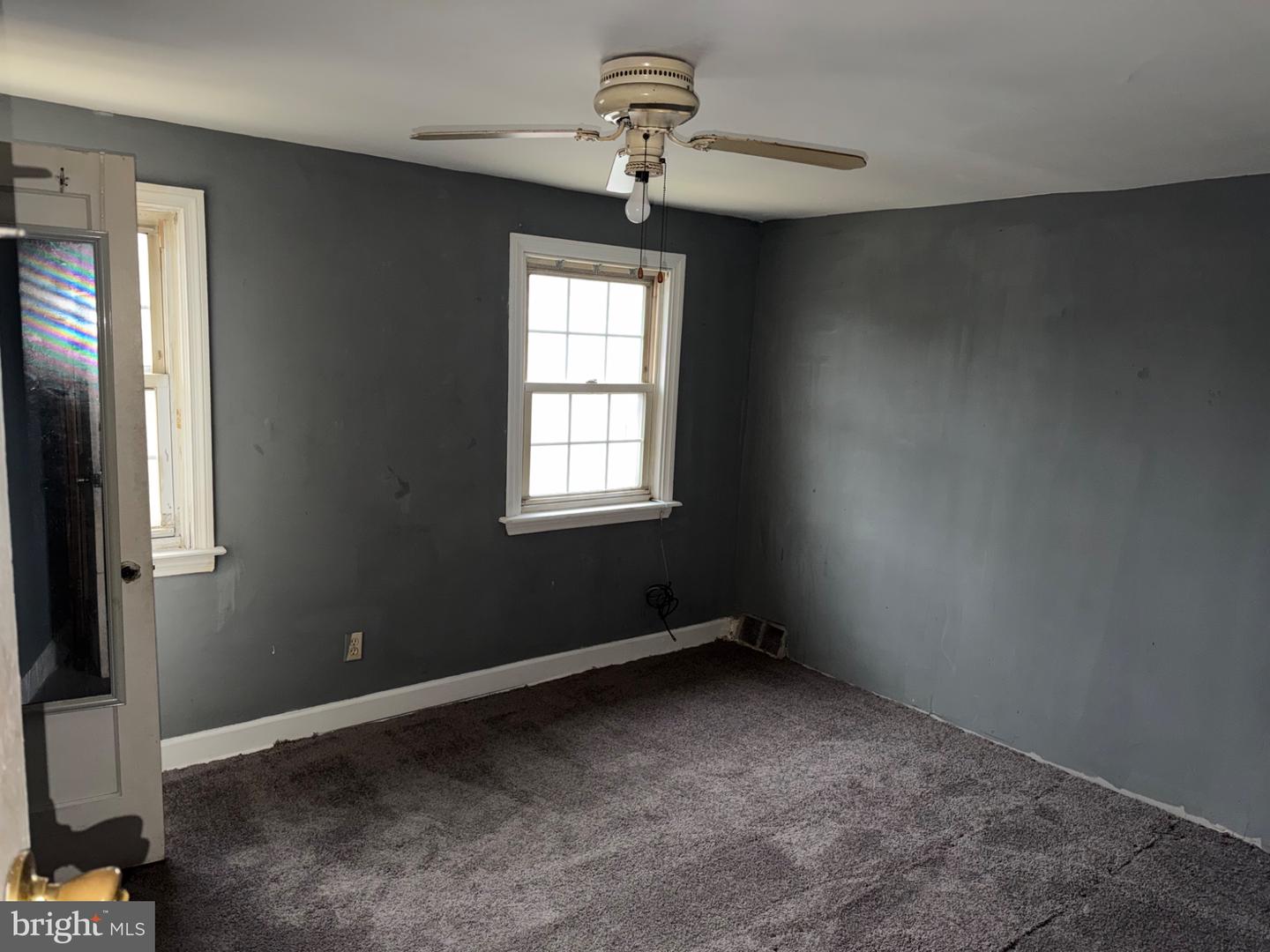 616 Macdade Blvd Property Photo 6