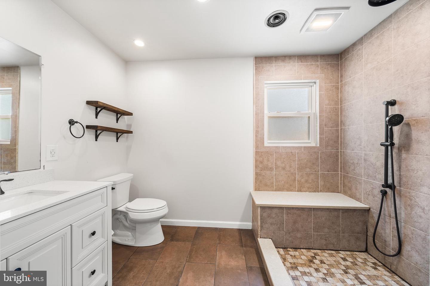 124 N Line Rd Property Photo 27