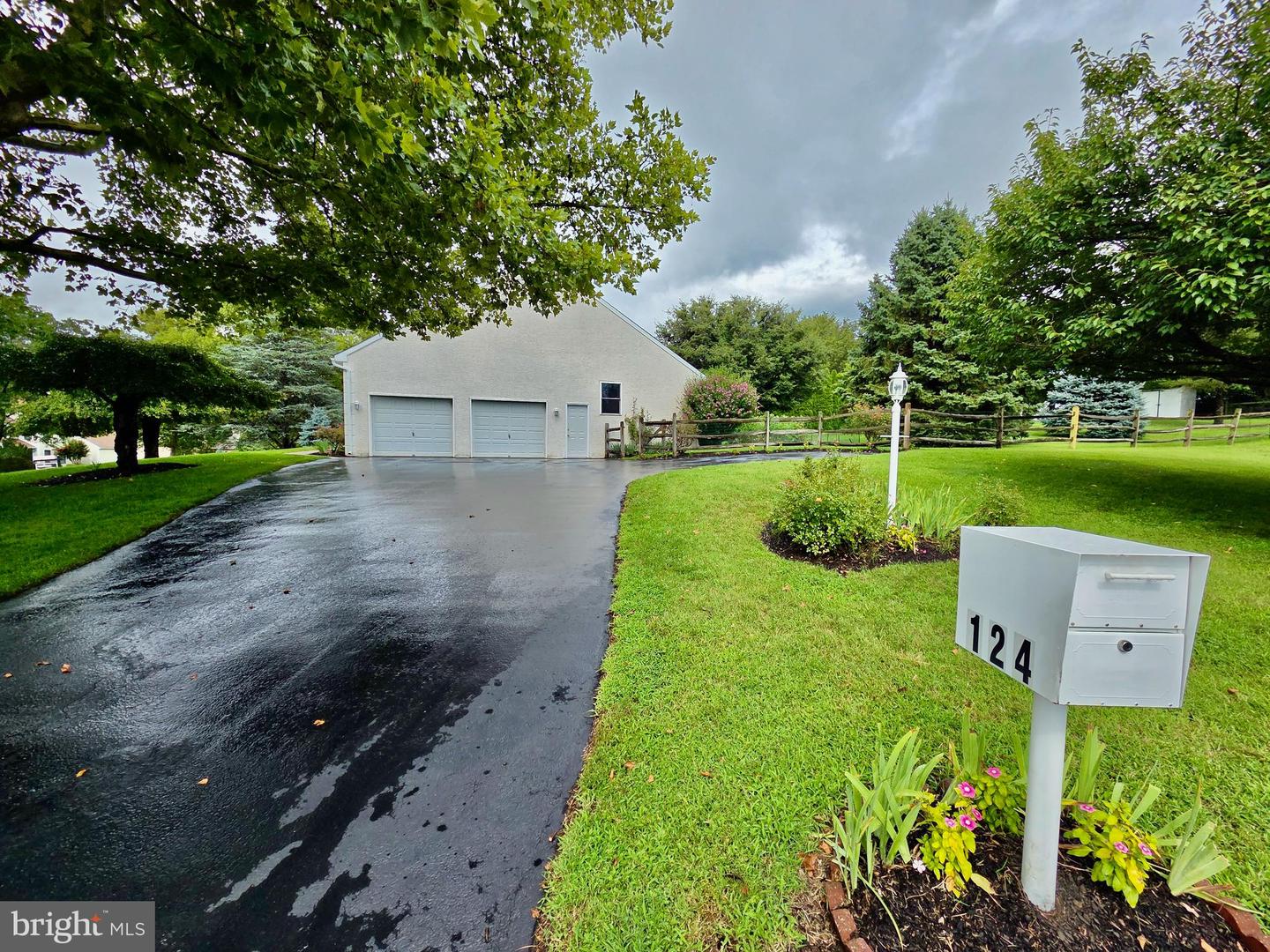 124 Moore Dr Property Photo 42