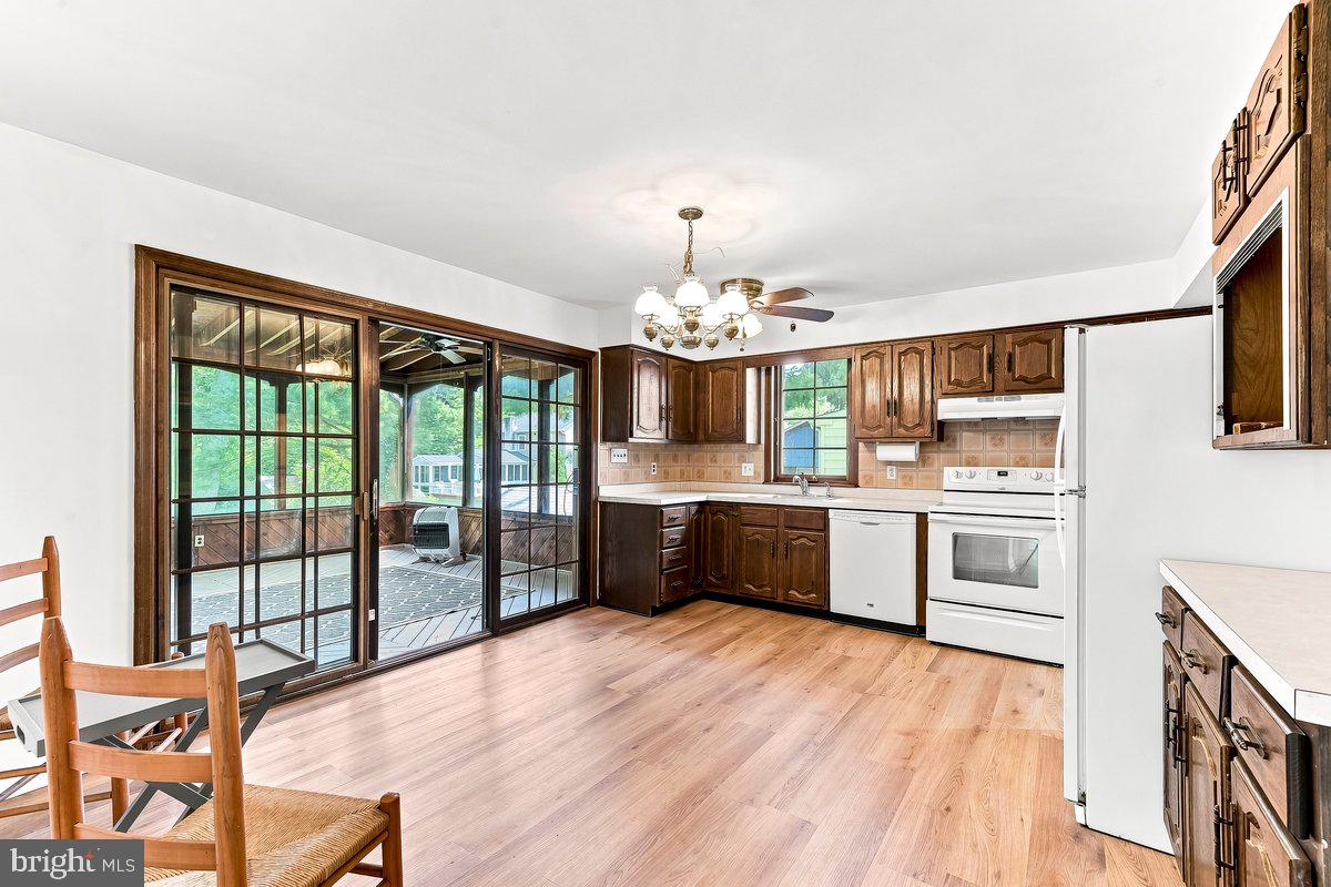 209 Pennsylvania Ave Property Photo 5
