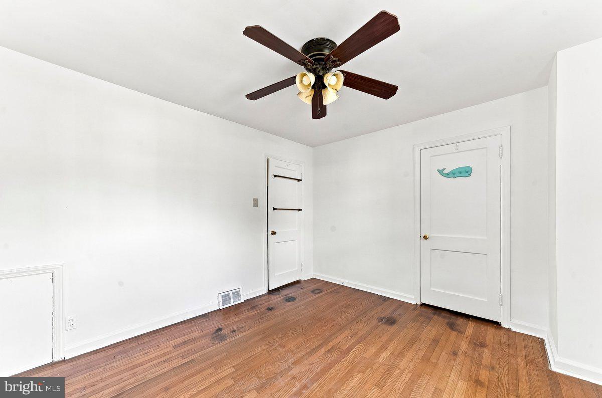 209 Pennsylvania Ave Property Photo 16