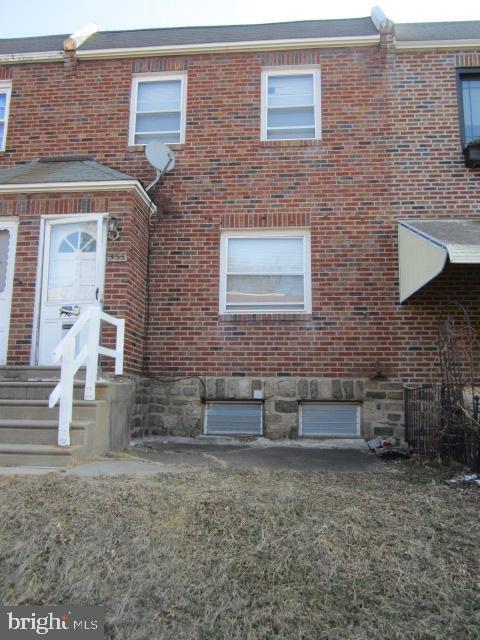 355 HAMPDEN RD Property Photo 1