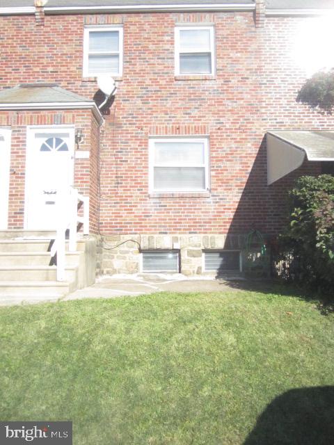 355 HAMPDEN RD Property Photo 1