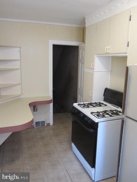 355 Hampden Rd Property Photo 10