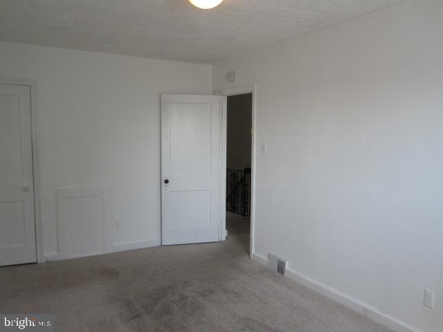 355 Hampden Rd Property Photo 14