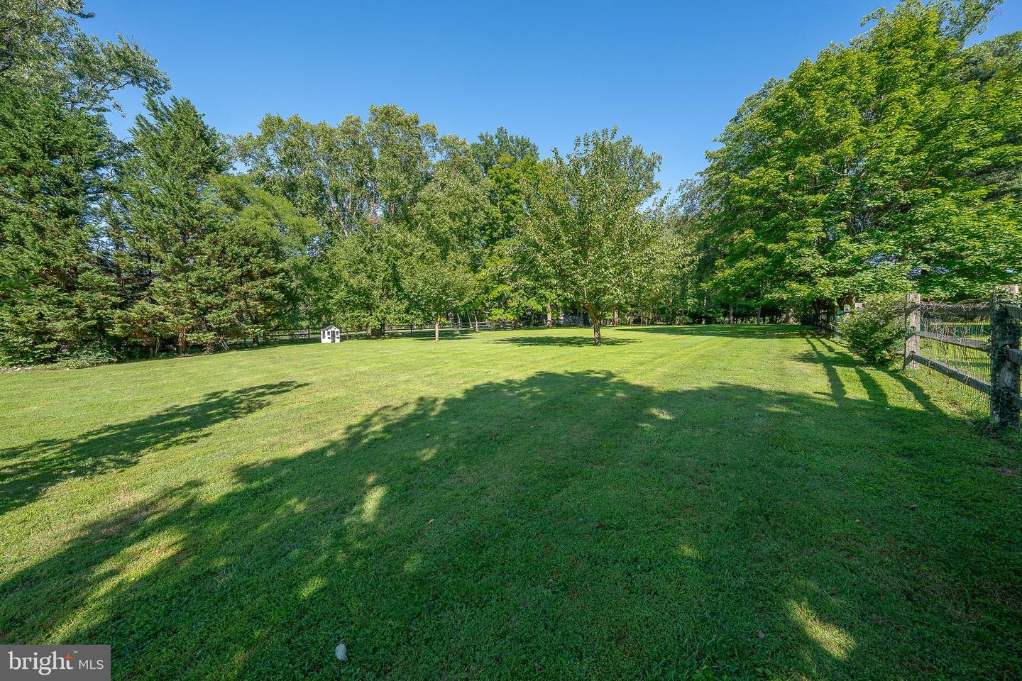 37 Meadows Ln Property Photo 26