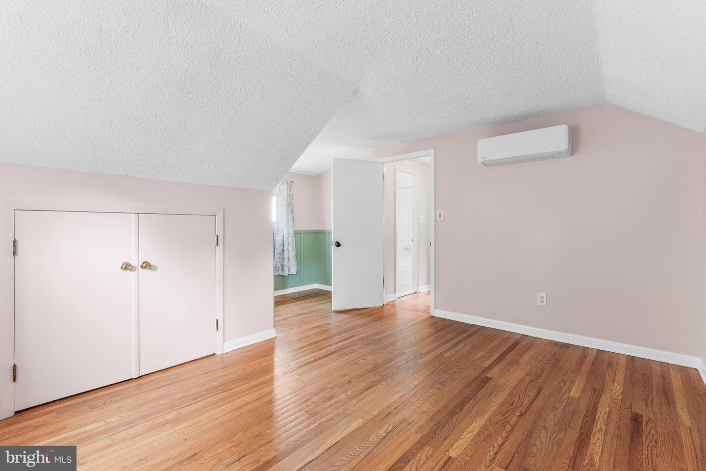6 Meadowbrook Ln Property Photo 22