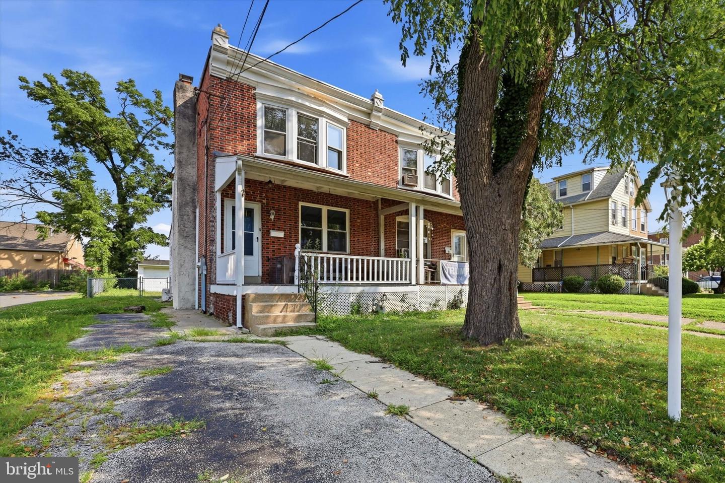 6 N Wells Ave Property Photo 1