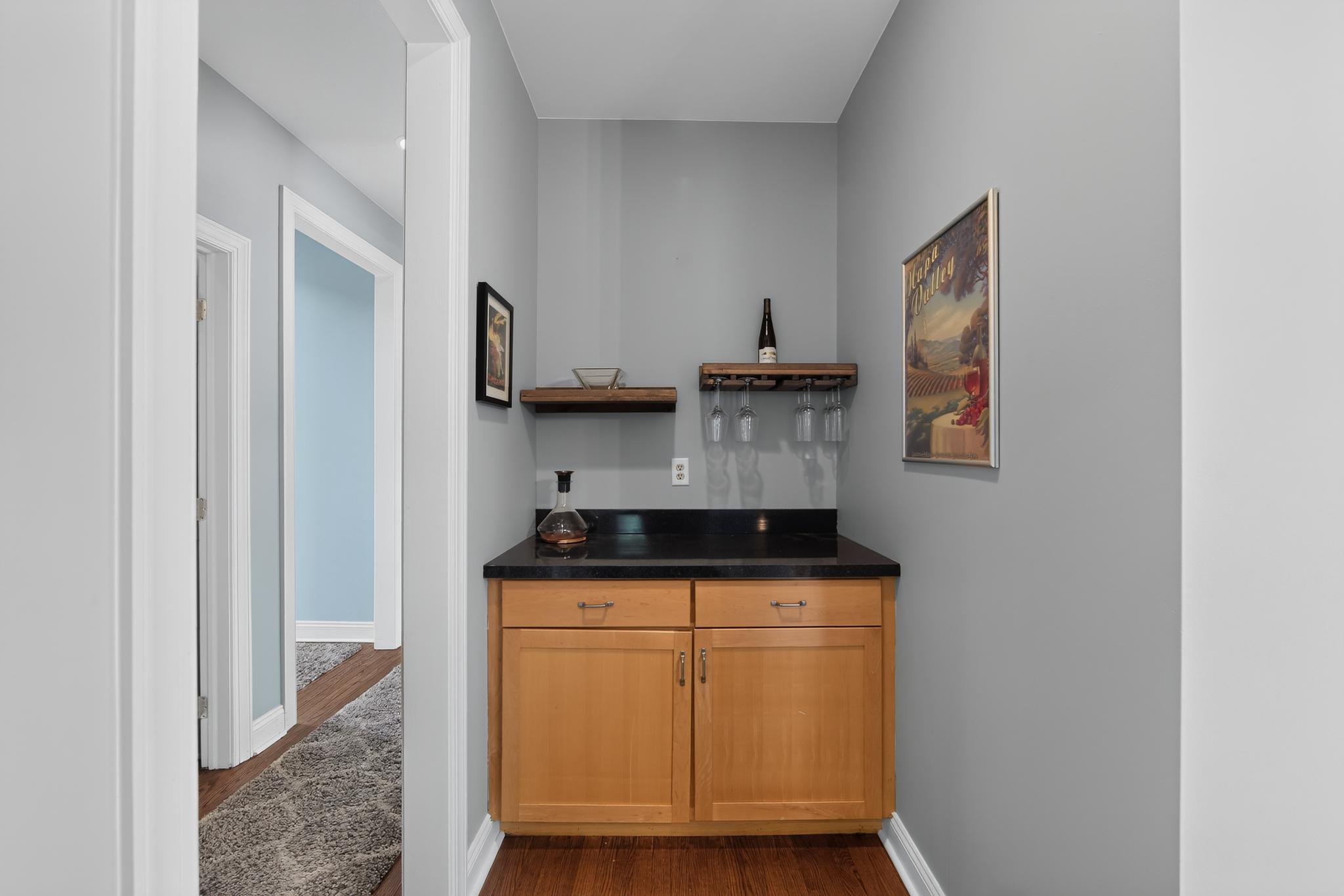 218 Hillsboro Mills Ln Property Photo 9
