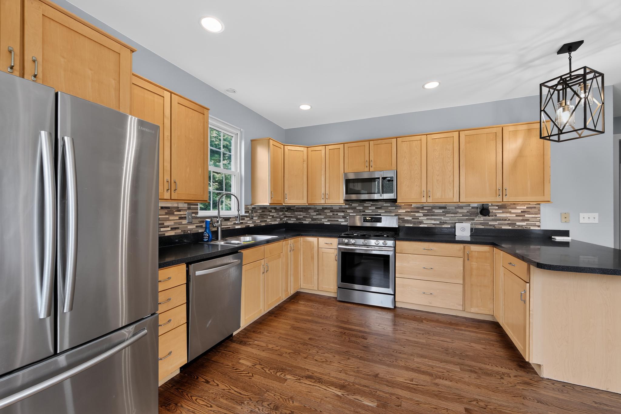 218 Hillsboro Mills Ln Property Photo 12