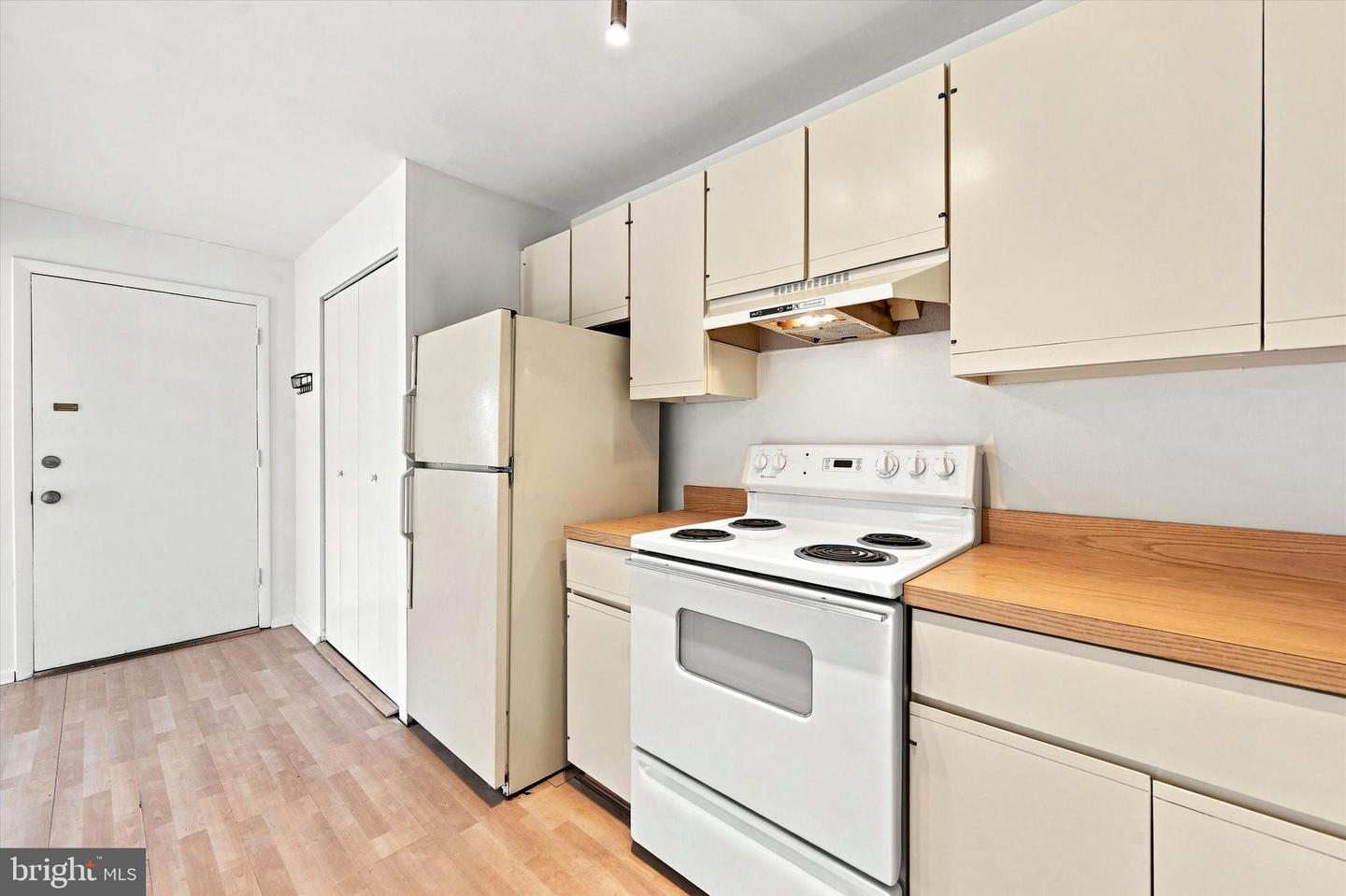 822-b Putnam Blvd #822-b Property Photo 7