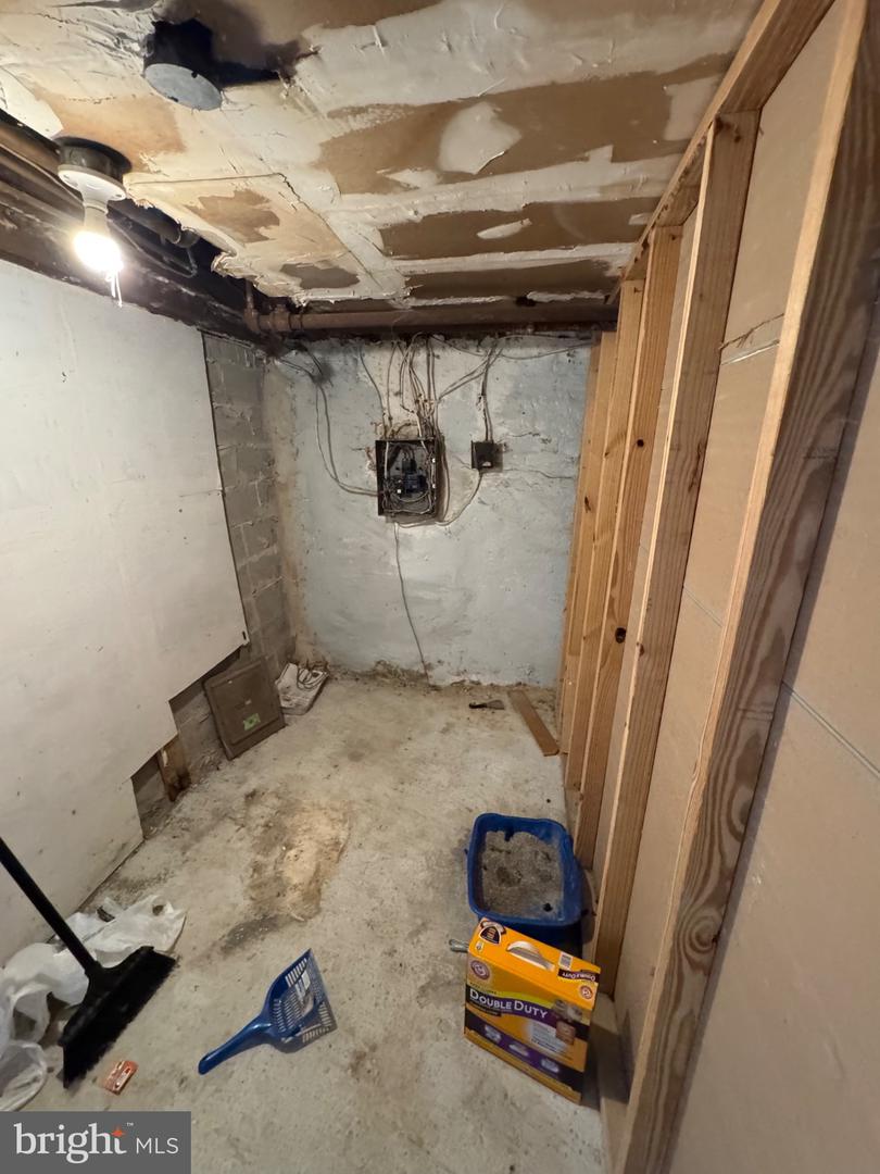 164 Fairview Ave Property Photo 14