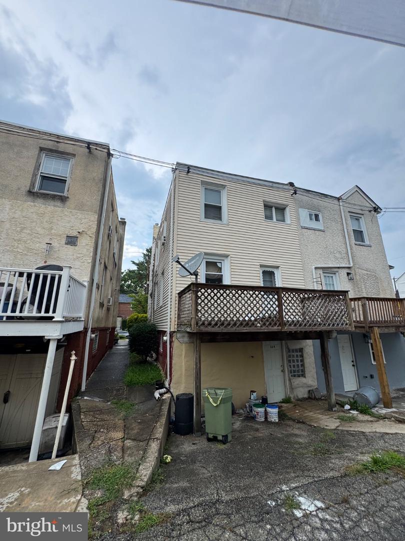 164 Fairview Ave Property Photo 35