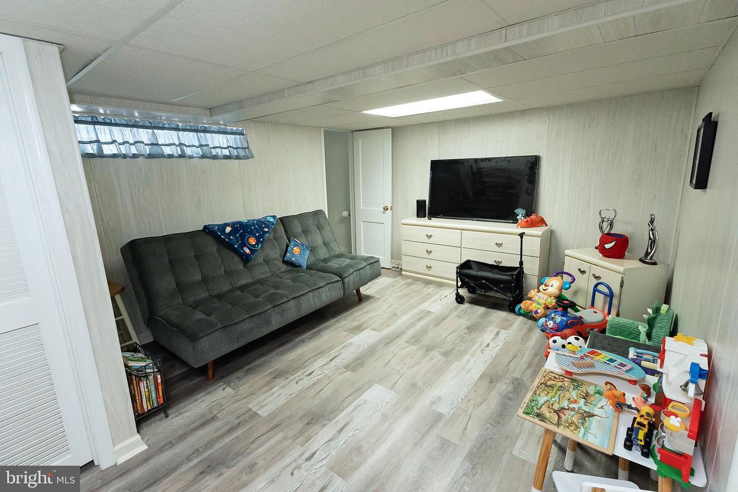 745 Fairfax Rd Property Photo 33