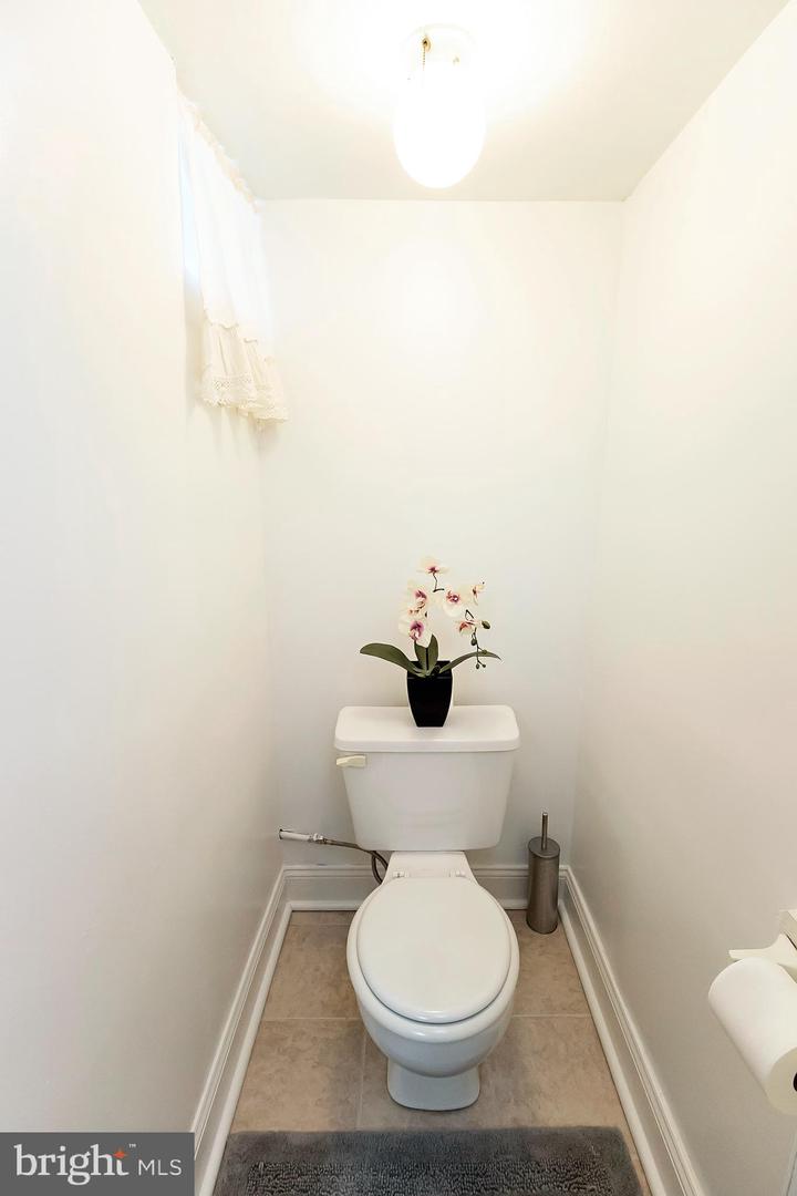 745 Fairfax Rd Property Photo 34