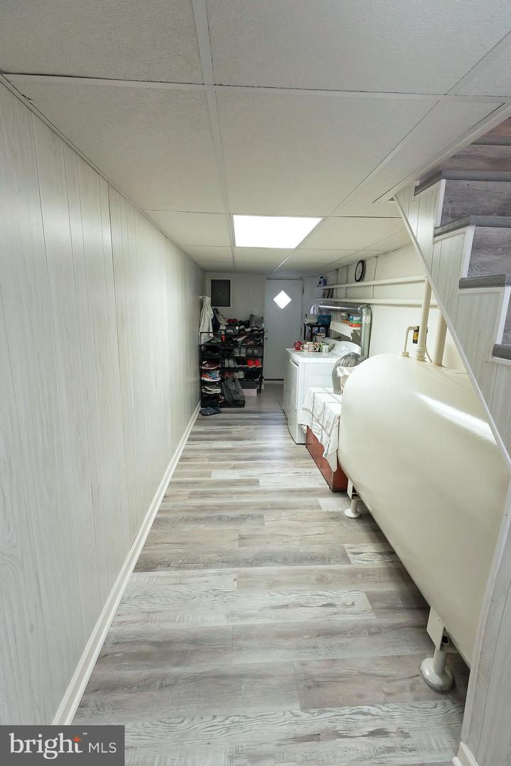 745 Fairfax Rd Property Photo 36
