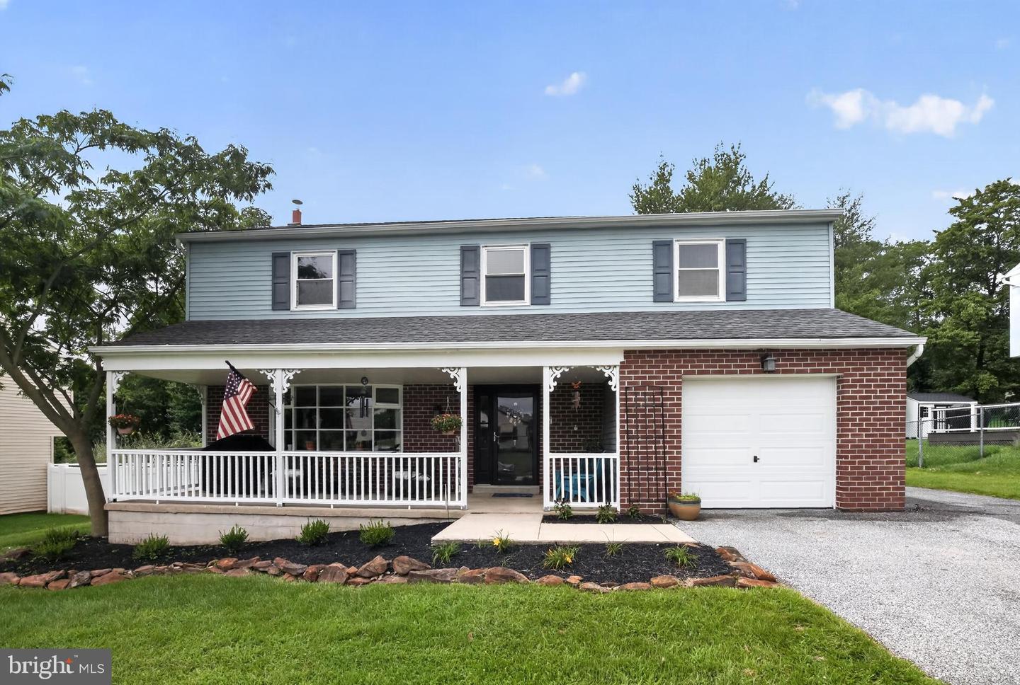 7 Sunnybank Ln Property Photo 1