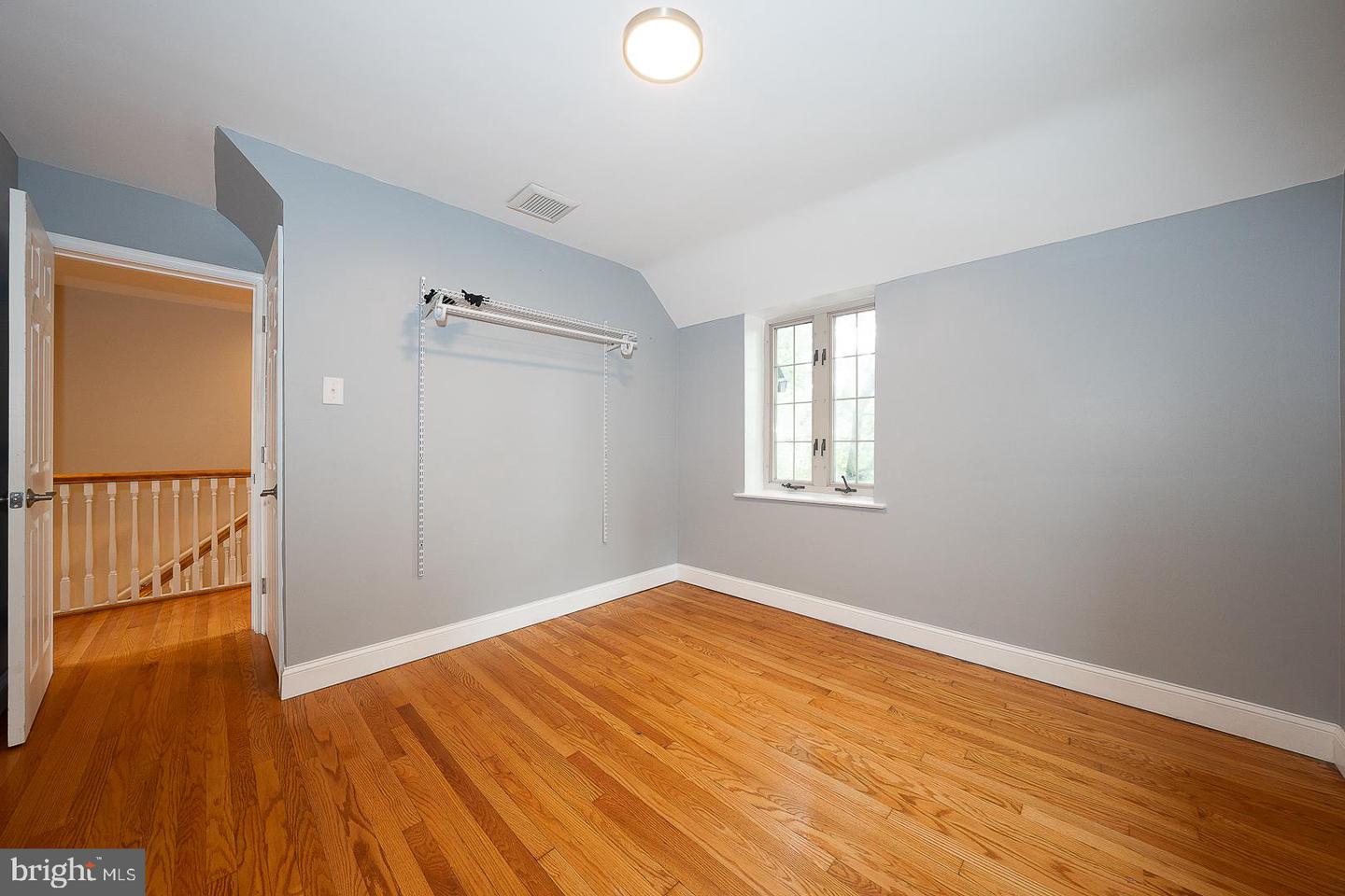1216 Lindale Ave Property Photo 39