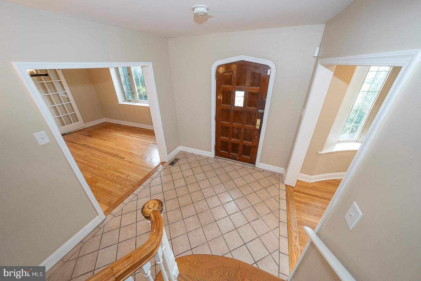1216 Lindale Ave Property Photo 58