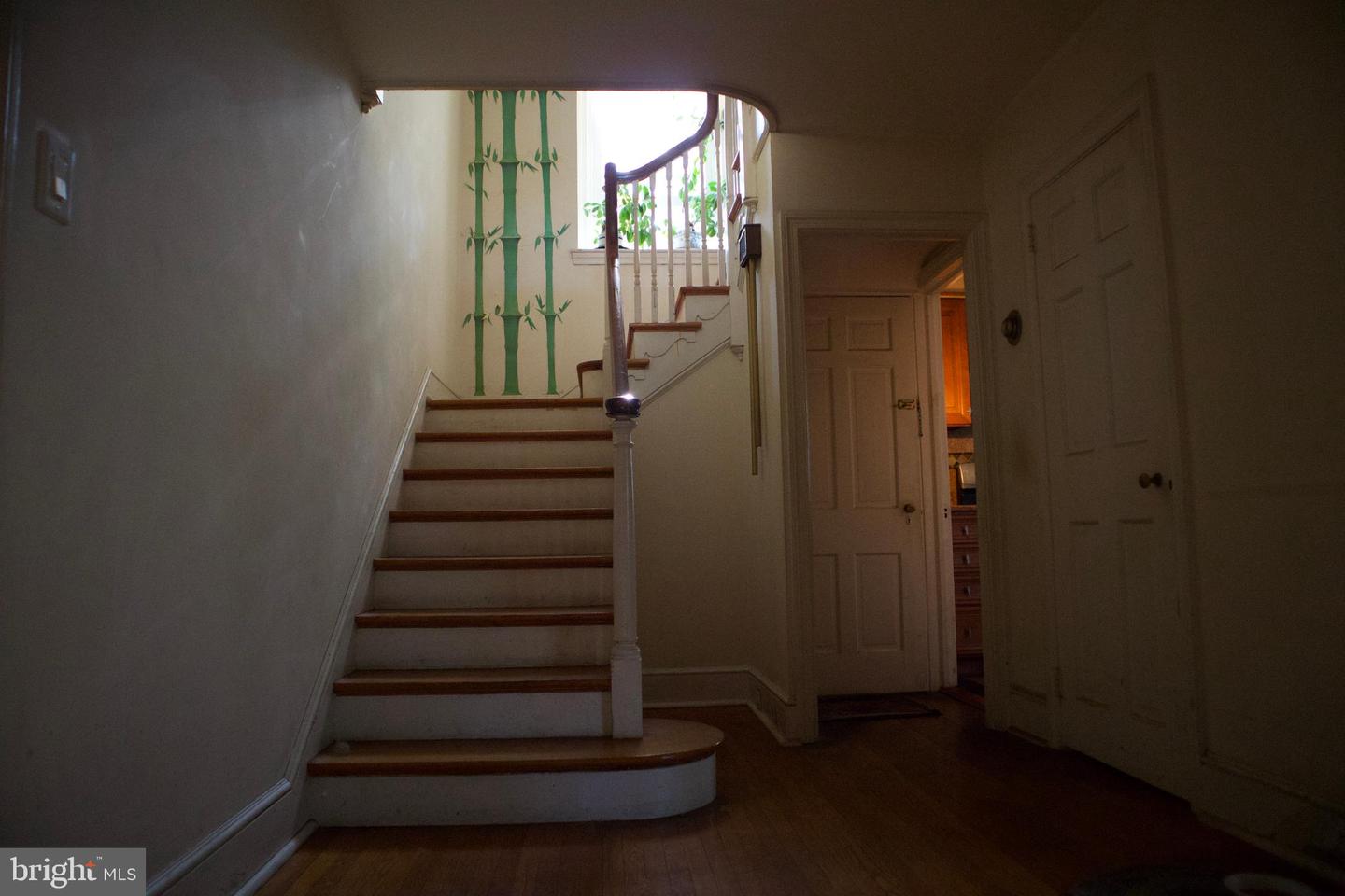 514 Beverly Blvd Property Photo 4