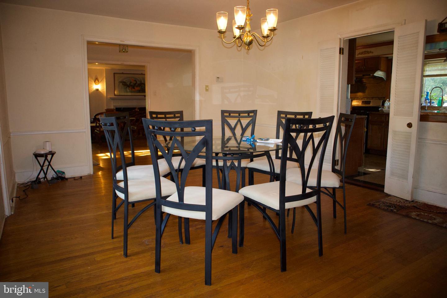 514 Beverly Blvd Property Photo 7