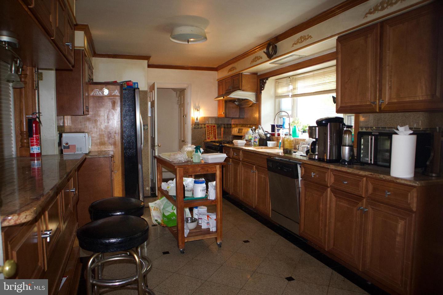 514 Beverly Blvd Property Photo 10