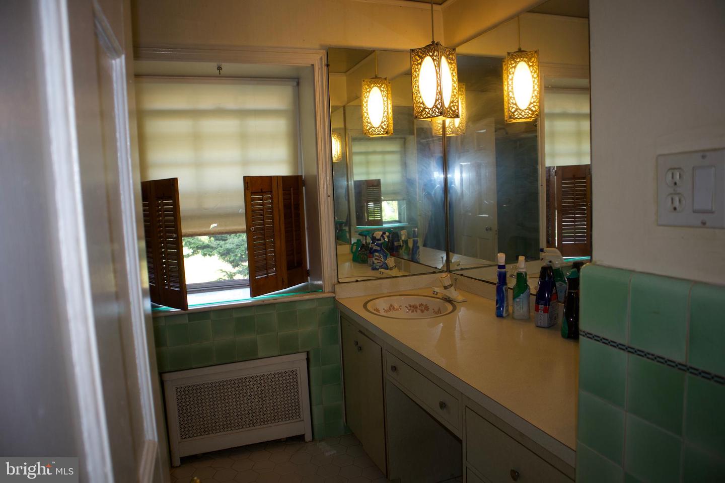 514 Beverly Blvd Property Photo 22